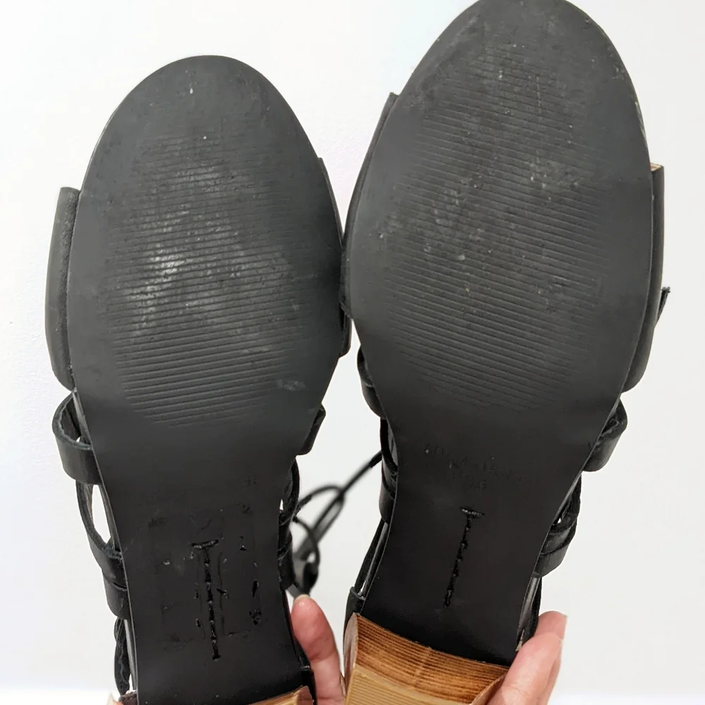 Me too leather sandals
